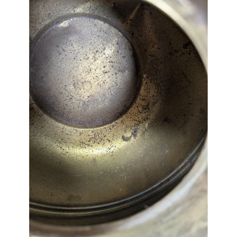 Vintage Brass Spittoon Cuspidor Made In England Round Bowl Pot‎ Decor Display